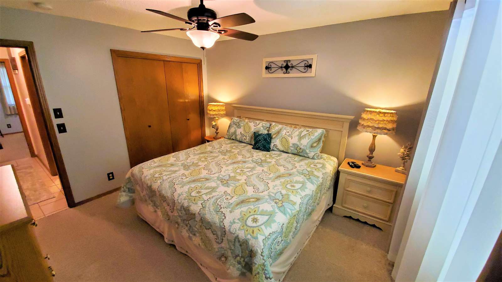 Second bedroom