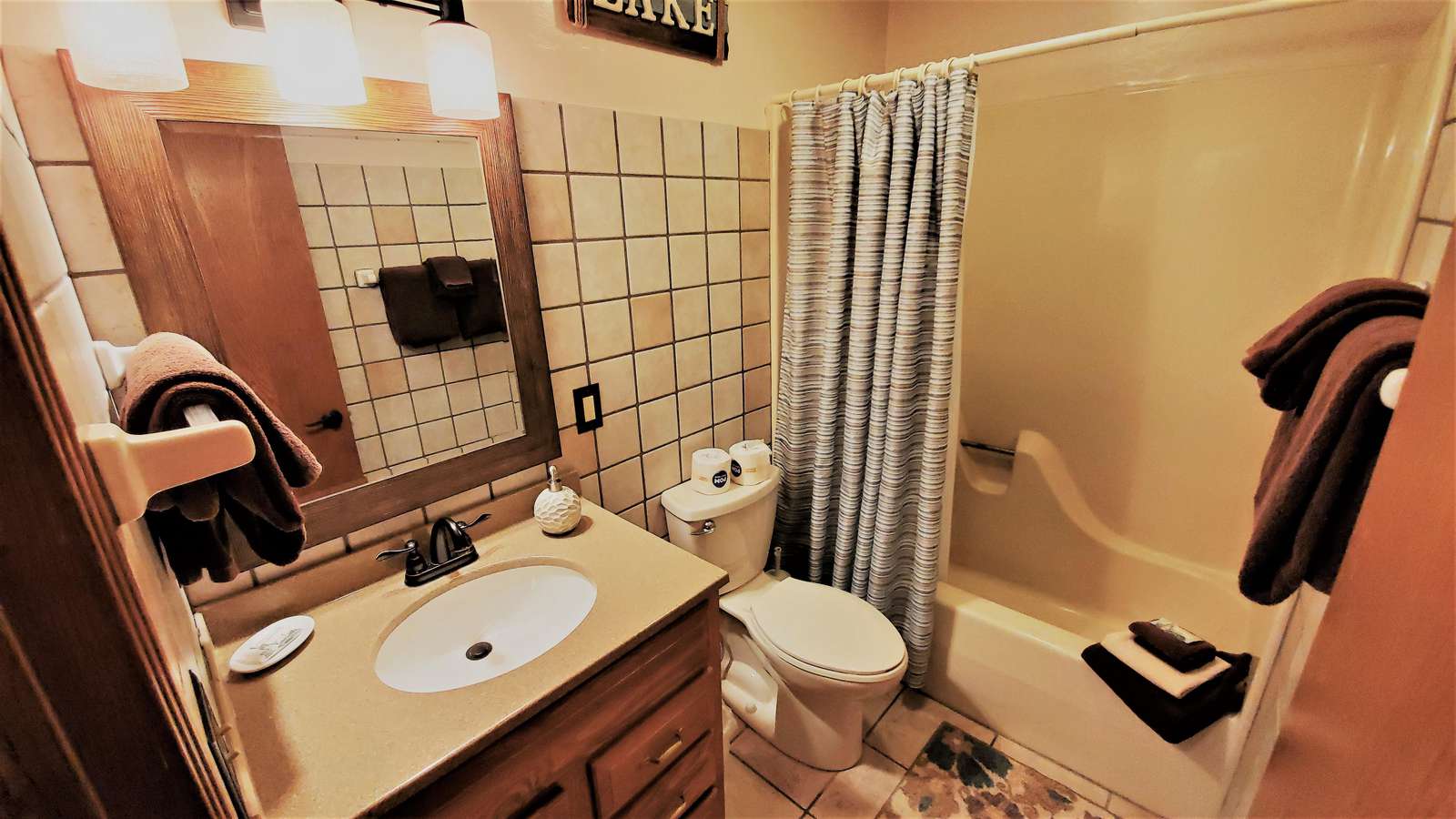 Hall bath