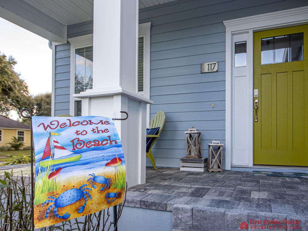 Seaside Retreat - Front Porch