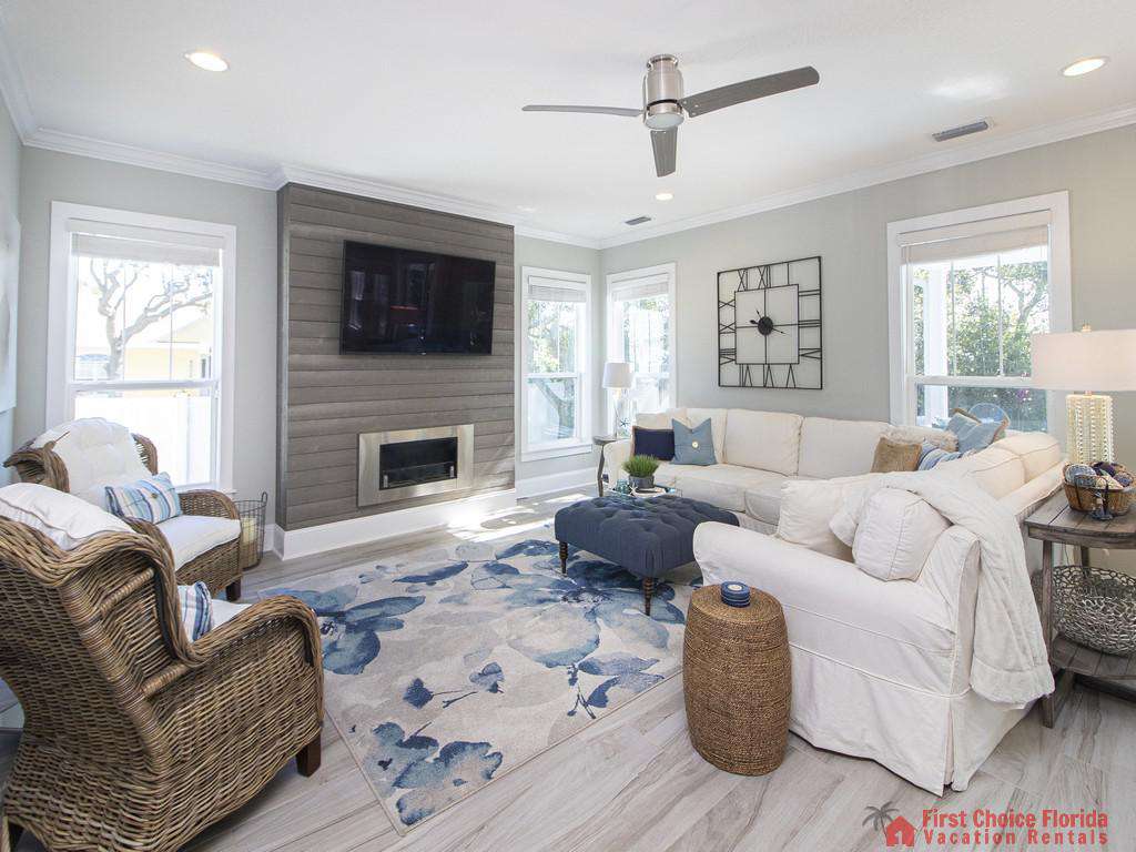 Seaside Retreat - Living Room