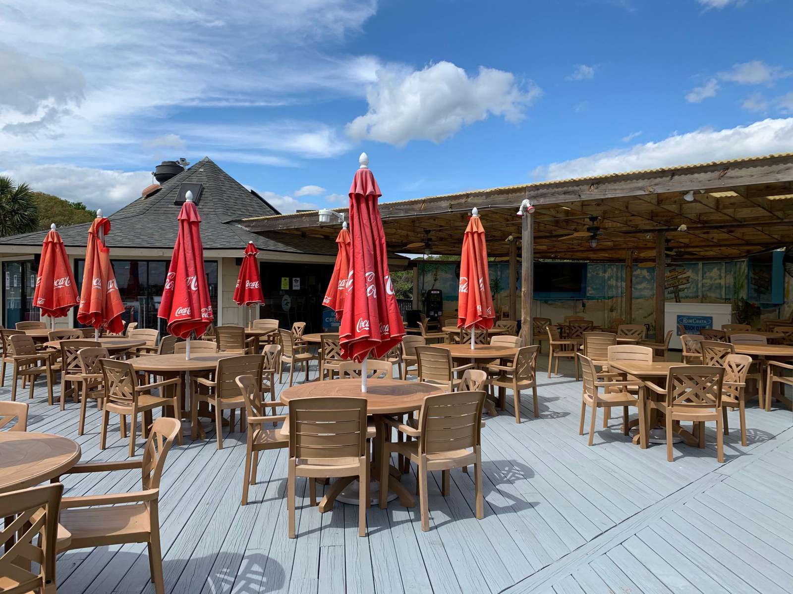 Beach Bar and Cafe