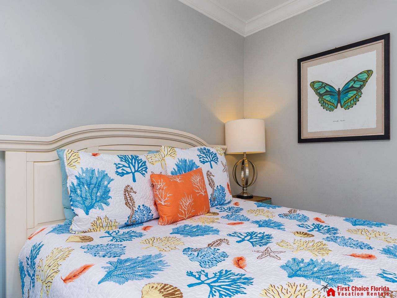 Sea Ray Shores #302 Preview 5