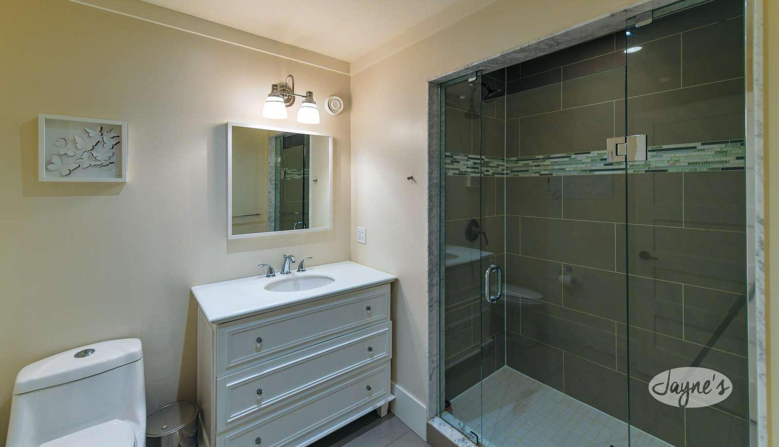 Bedroom 3 Ensuite - Upper Level