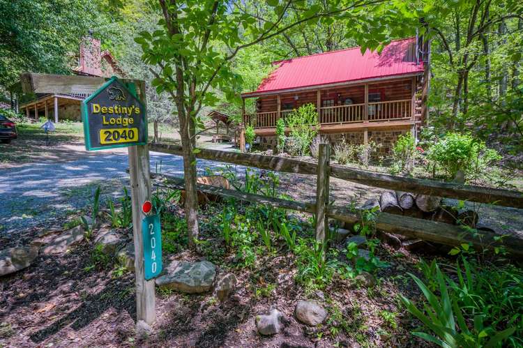 Destiny’s Lodge: Cozy and Rustic Preview 0