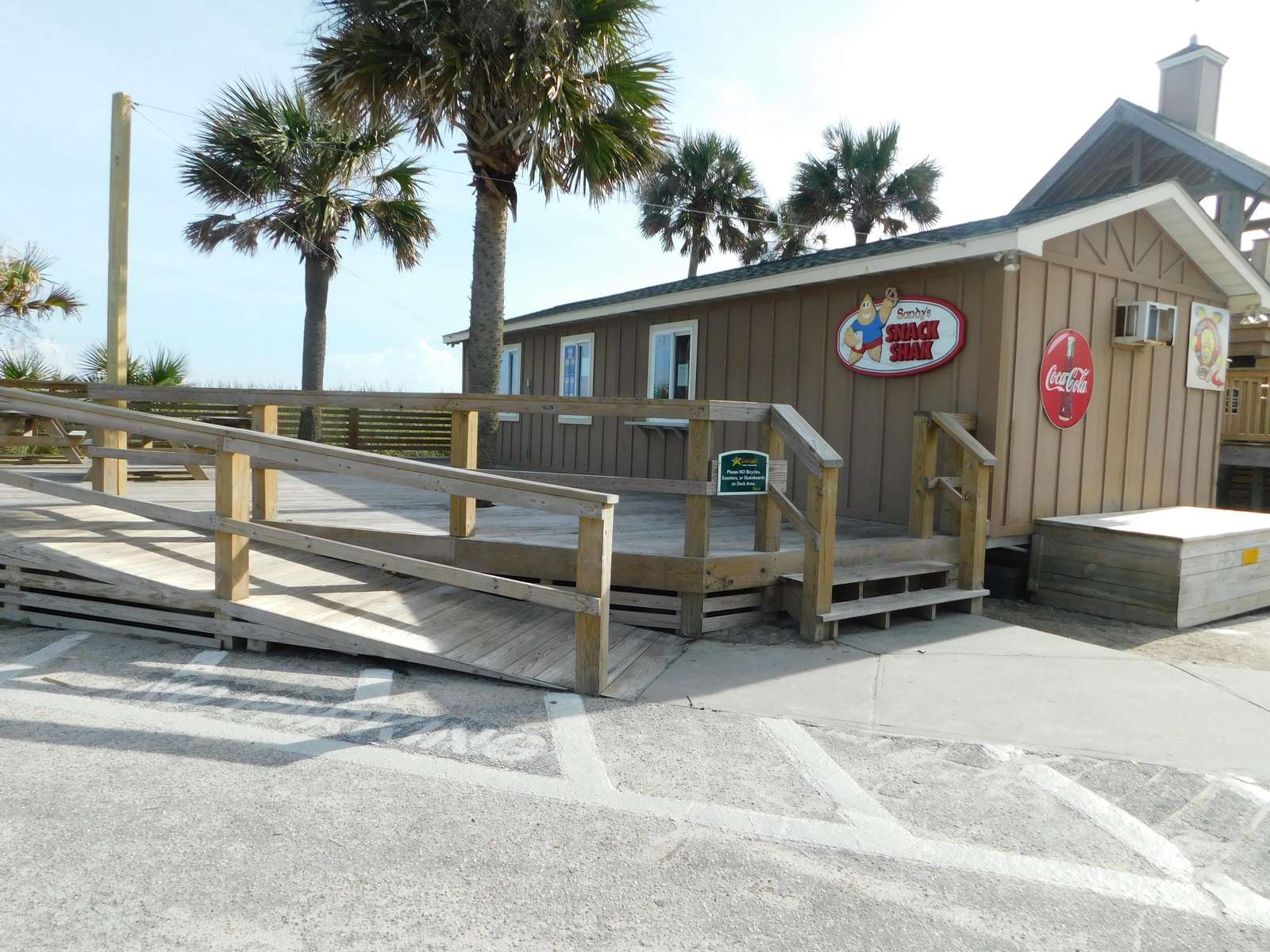 Snack bar at the ocean
