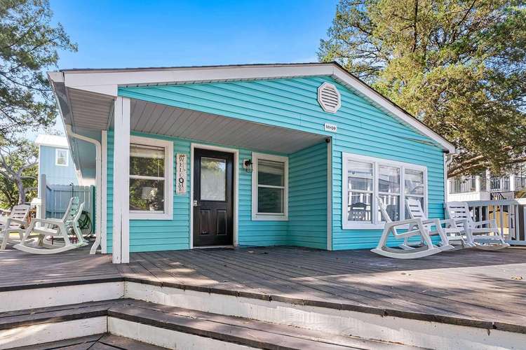 MH59 4bed/3bath large corner lot, sleeps 10 Preview 0