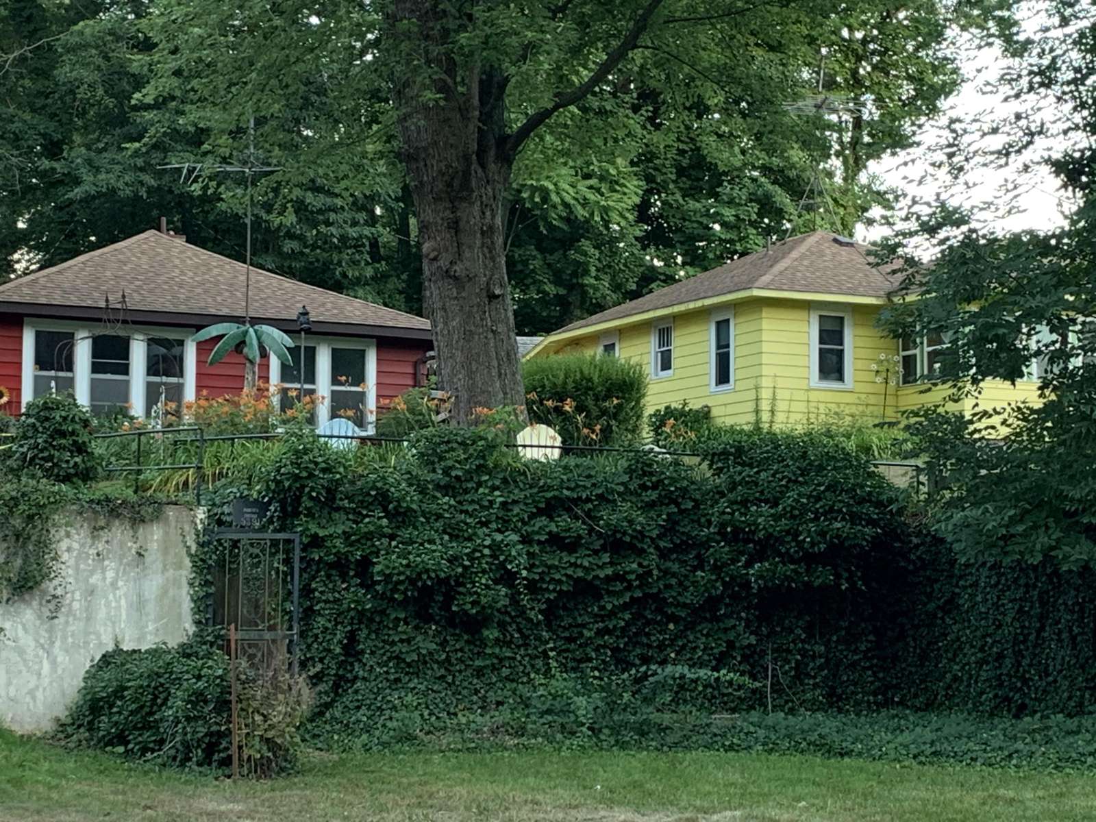 Front view (Both Cottages)