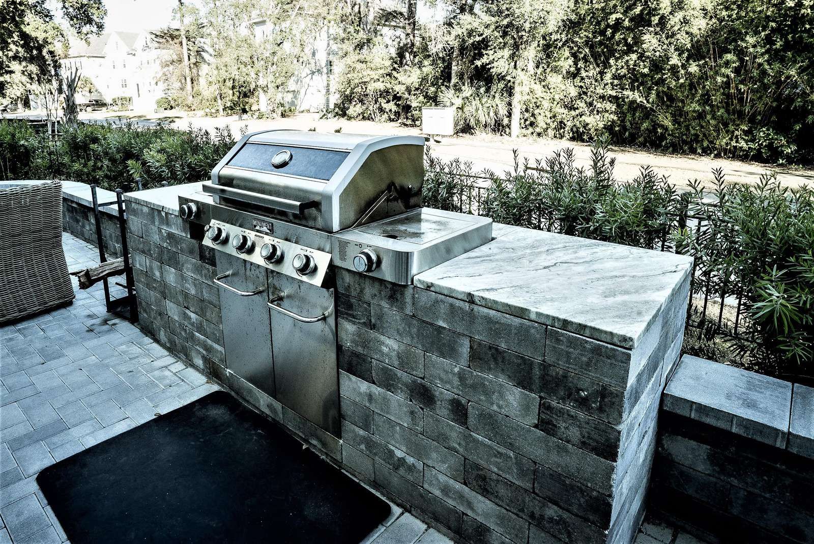 Outdoor Kitchen for your Vacation Enjoyment
