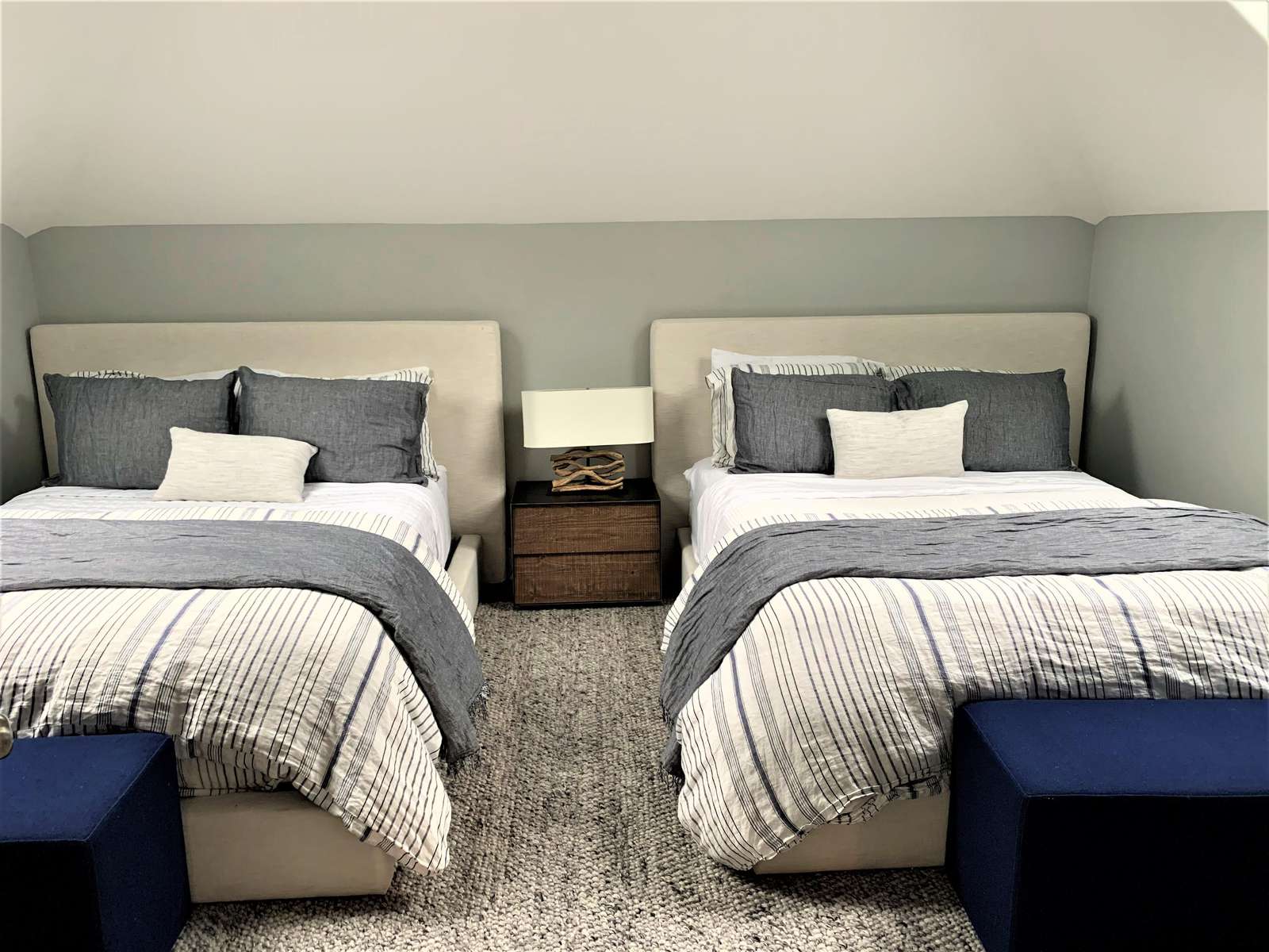 2 Queen Beds in 3rd Floor Bedroom