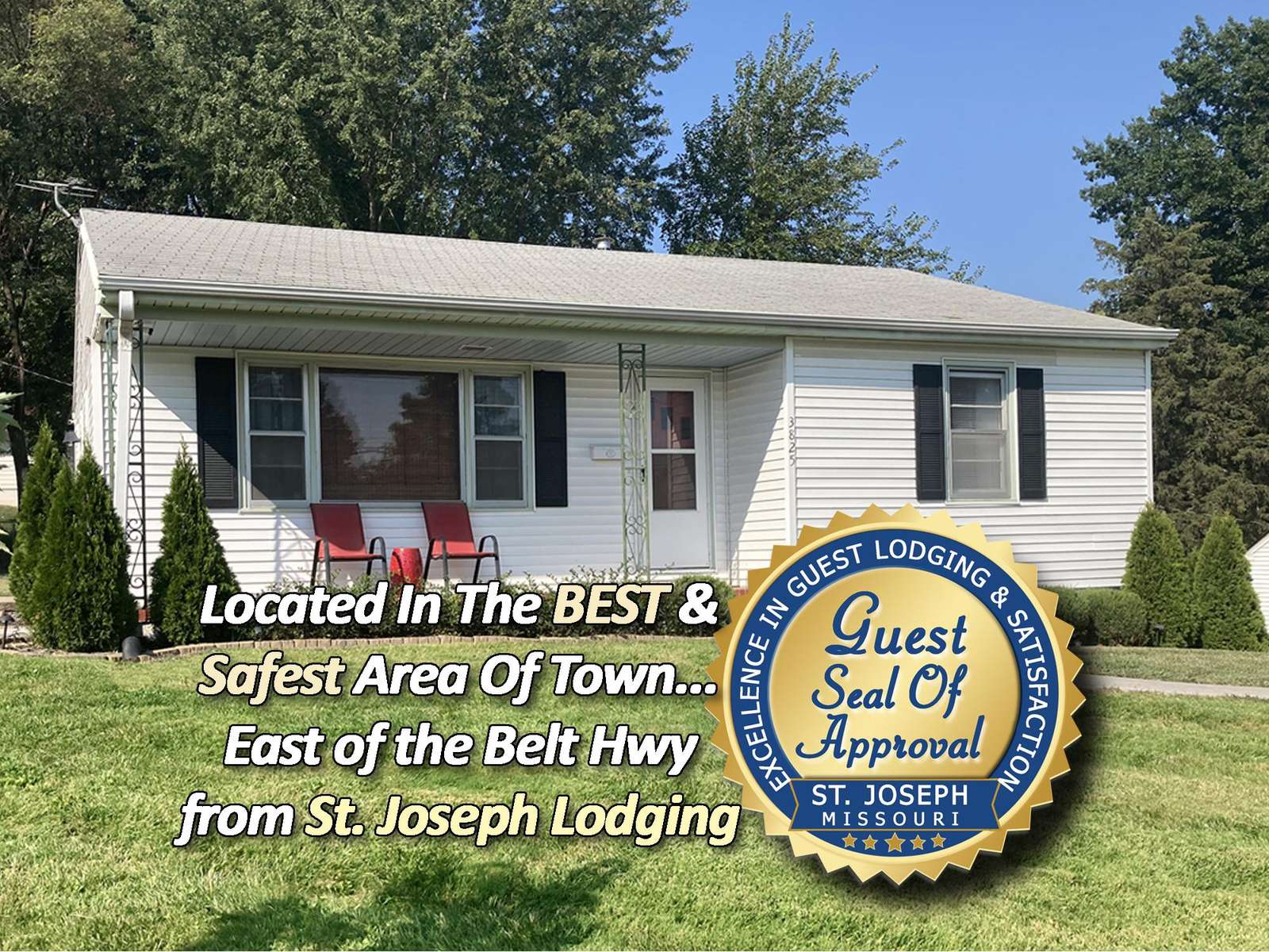 Cozy lakeside cottage with peaceful outdoor seating area - property