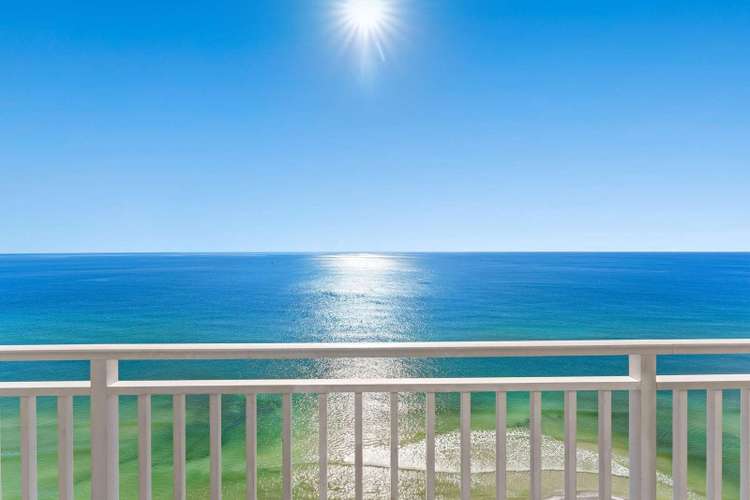 Splash Top-Floor Penthouse | 1800 sq. ft. | Free Beach Chairs! Preview 3
