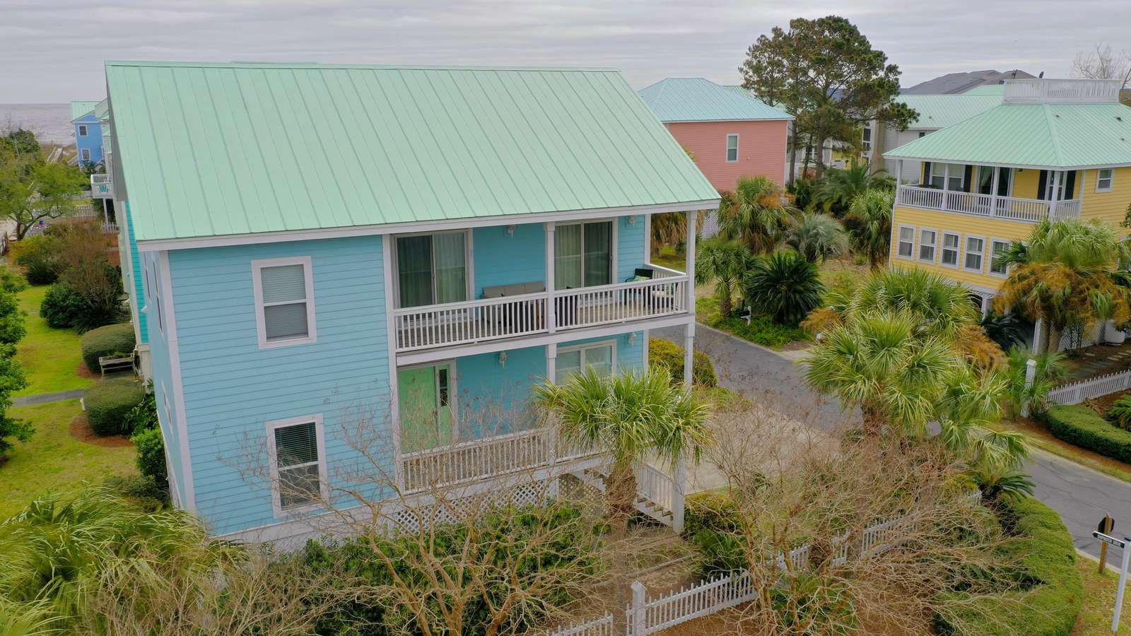 1 Shipwatch Drive - property