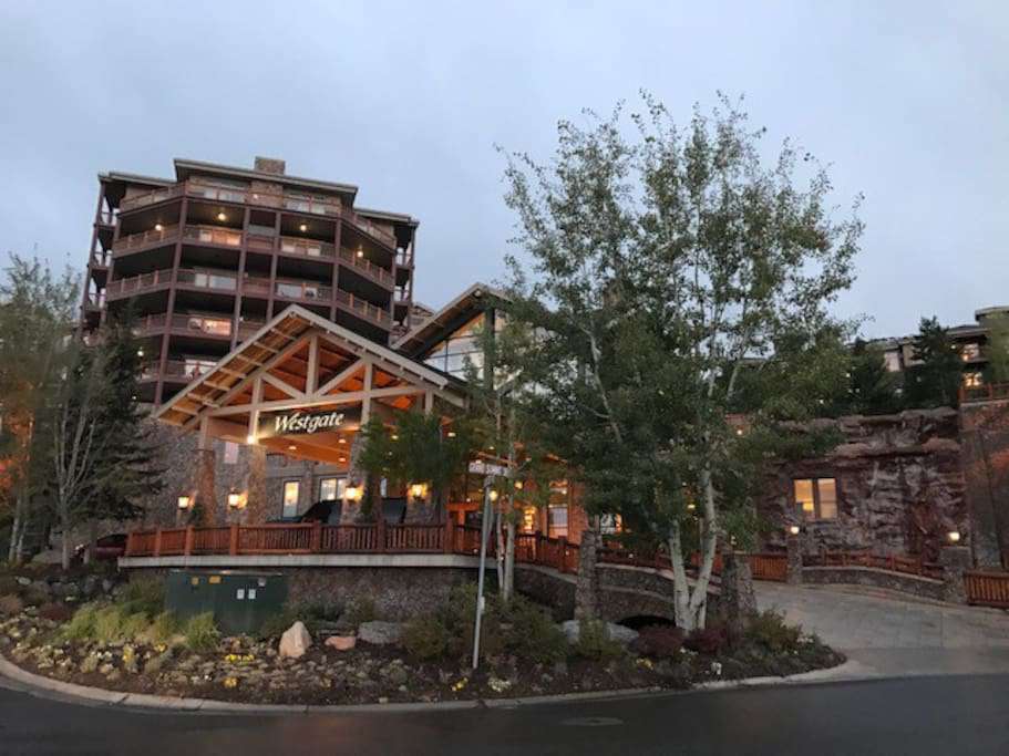 Westgate Resorts, Park City at the base of Canyons Village, walking distance to gondola and chairlifts - property