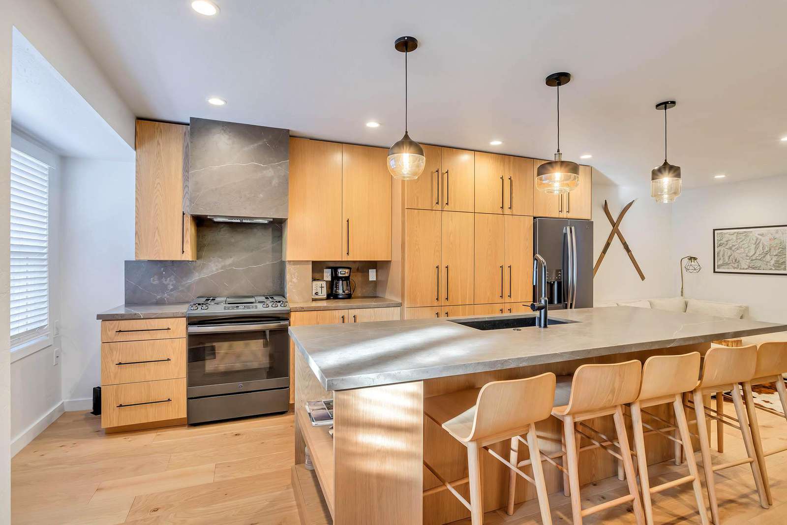 Stunning Chef's Kitchen!