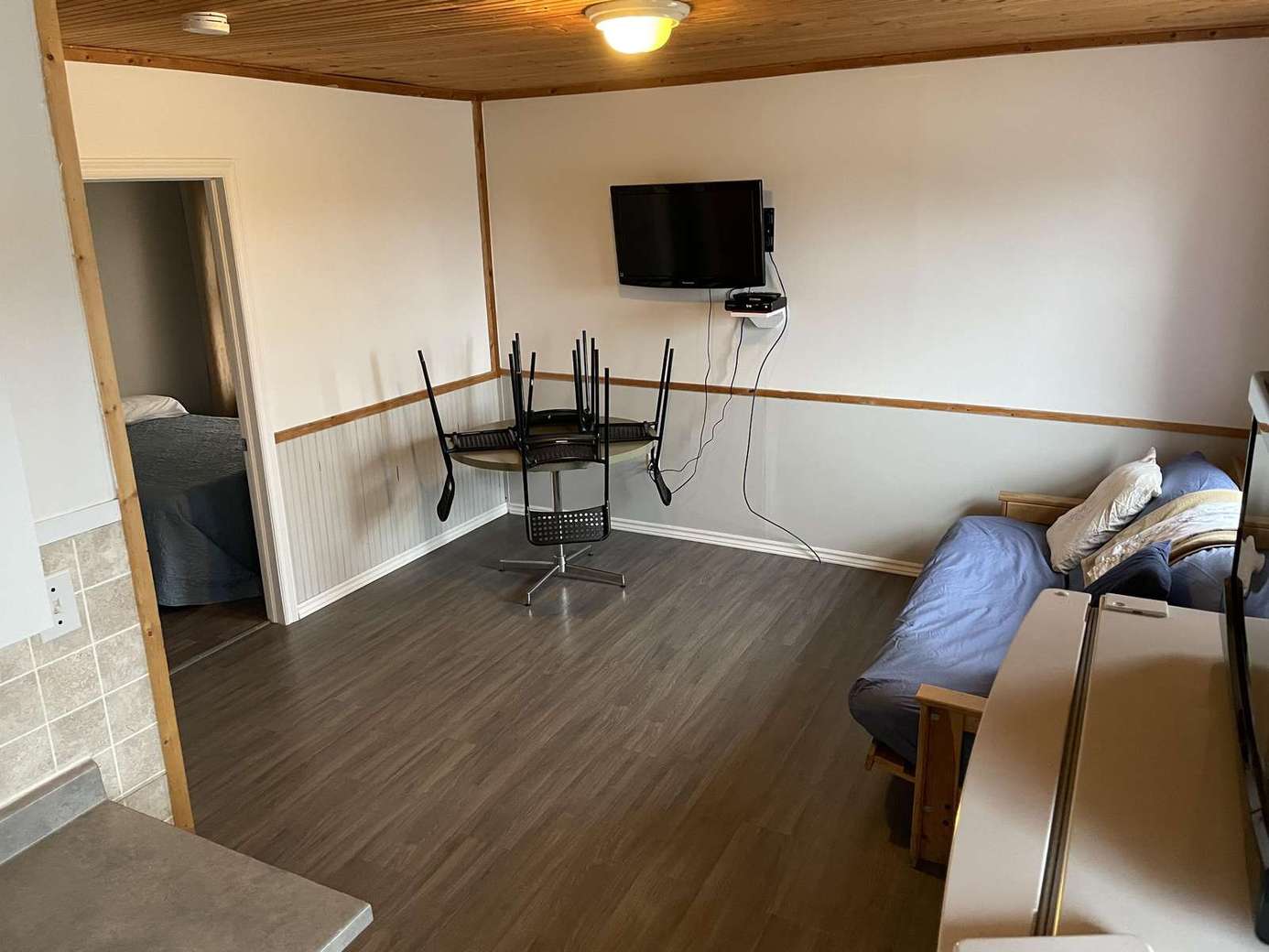 DL B1 - c 3 i022992 preview