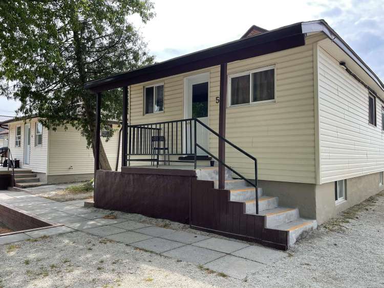 Dock Life Beach 1 - Cottage 5, Riverside Property, 2 Bdrm, 3 min walk to Beach 1 Preview 0