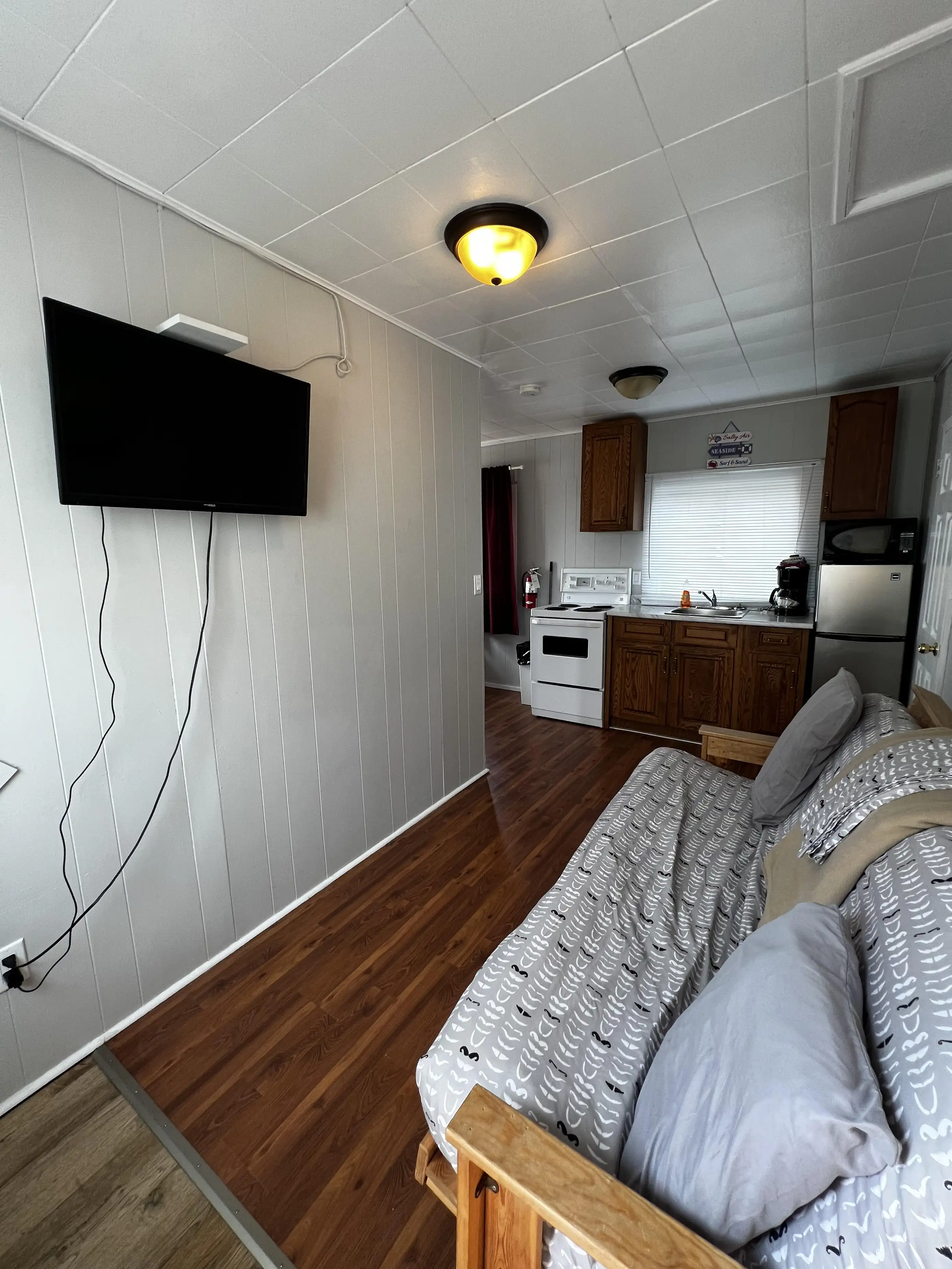 DL B1 - c 12 i049865 preview