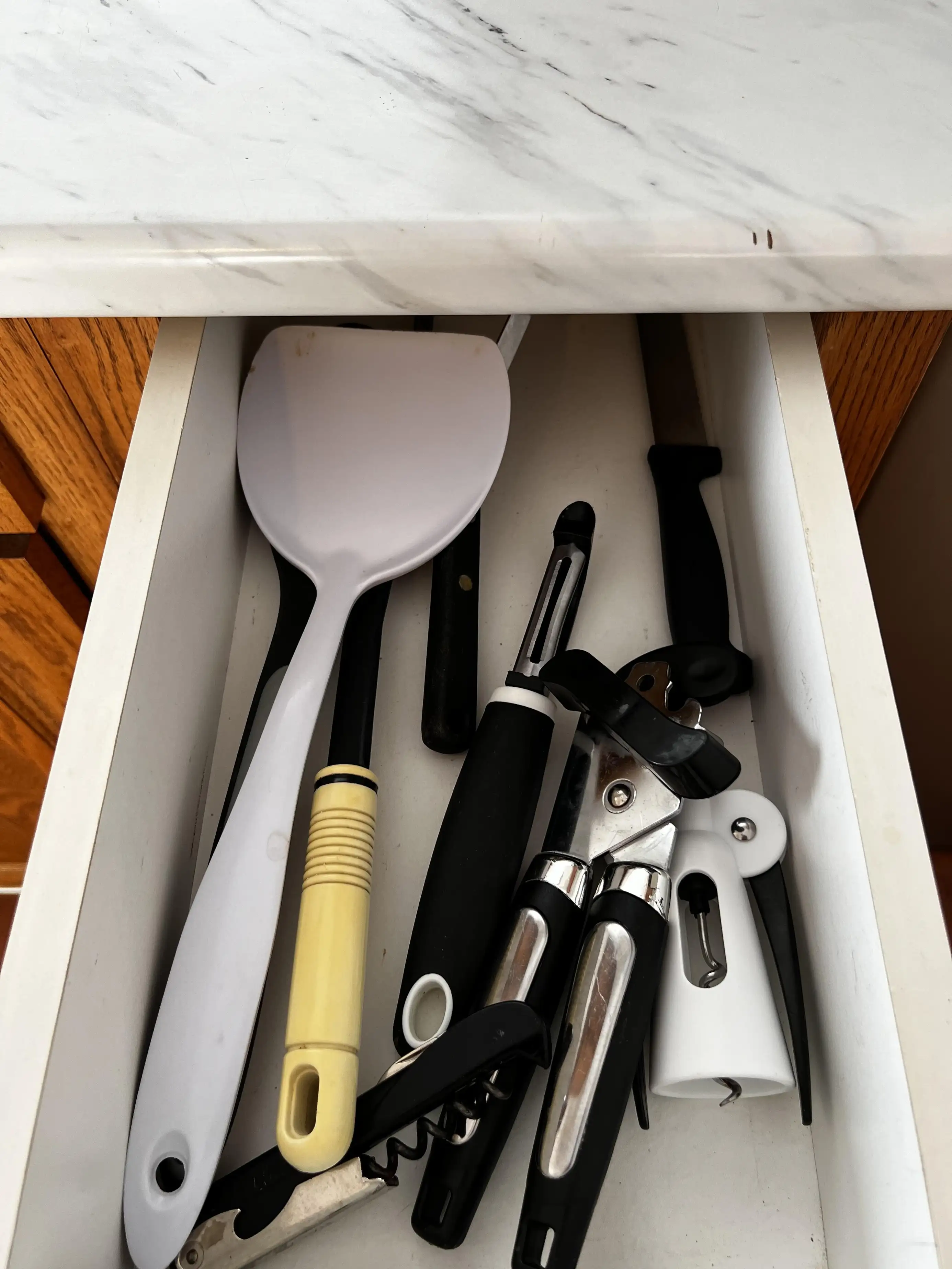 DL B1 - c 12 i067227 preview