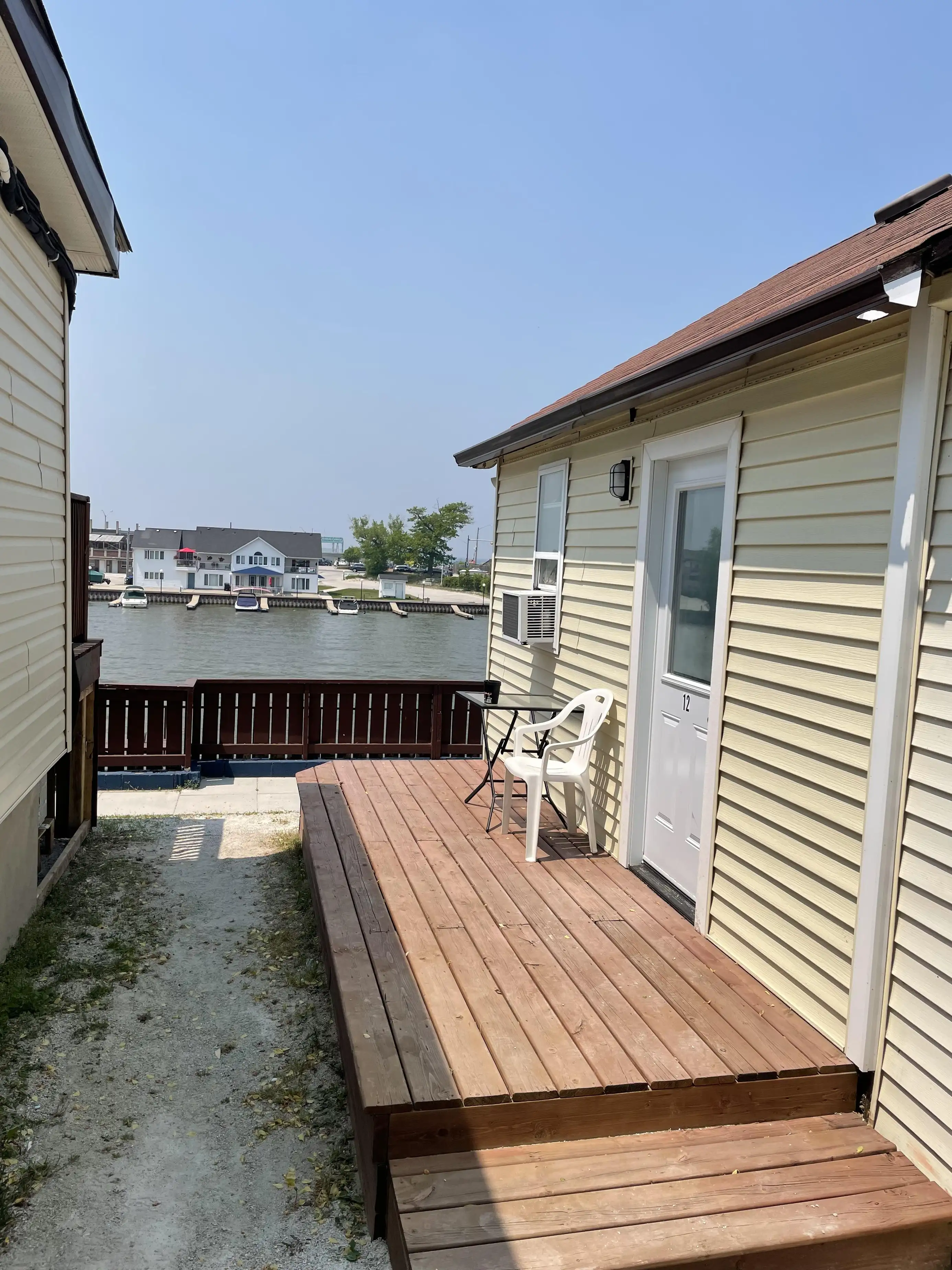 DL B1 - c 12 i090964 preview