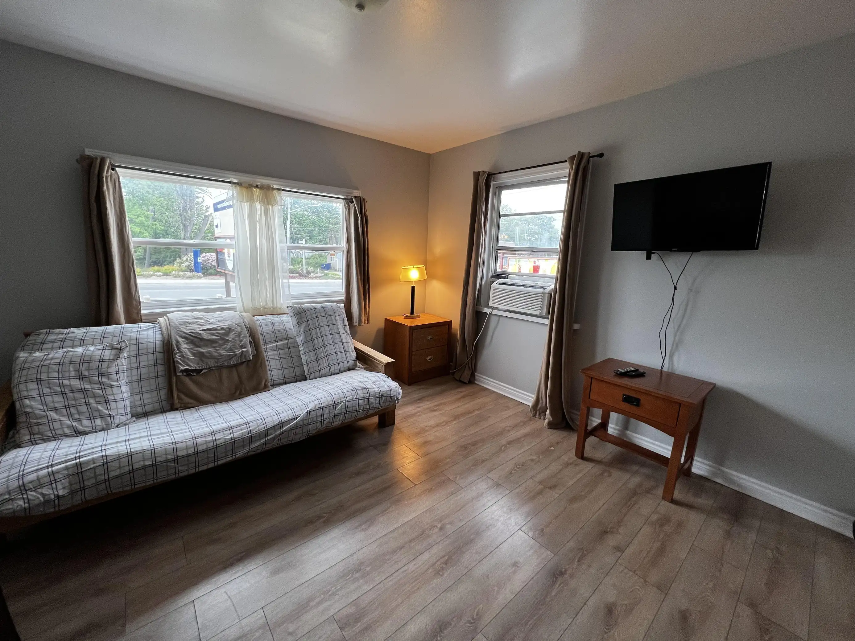 DL B1 - c 16 i004127 preview