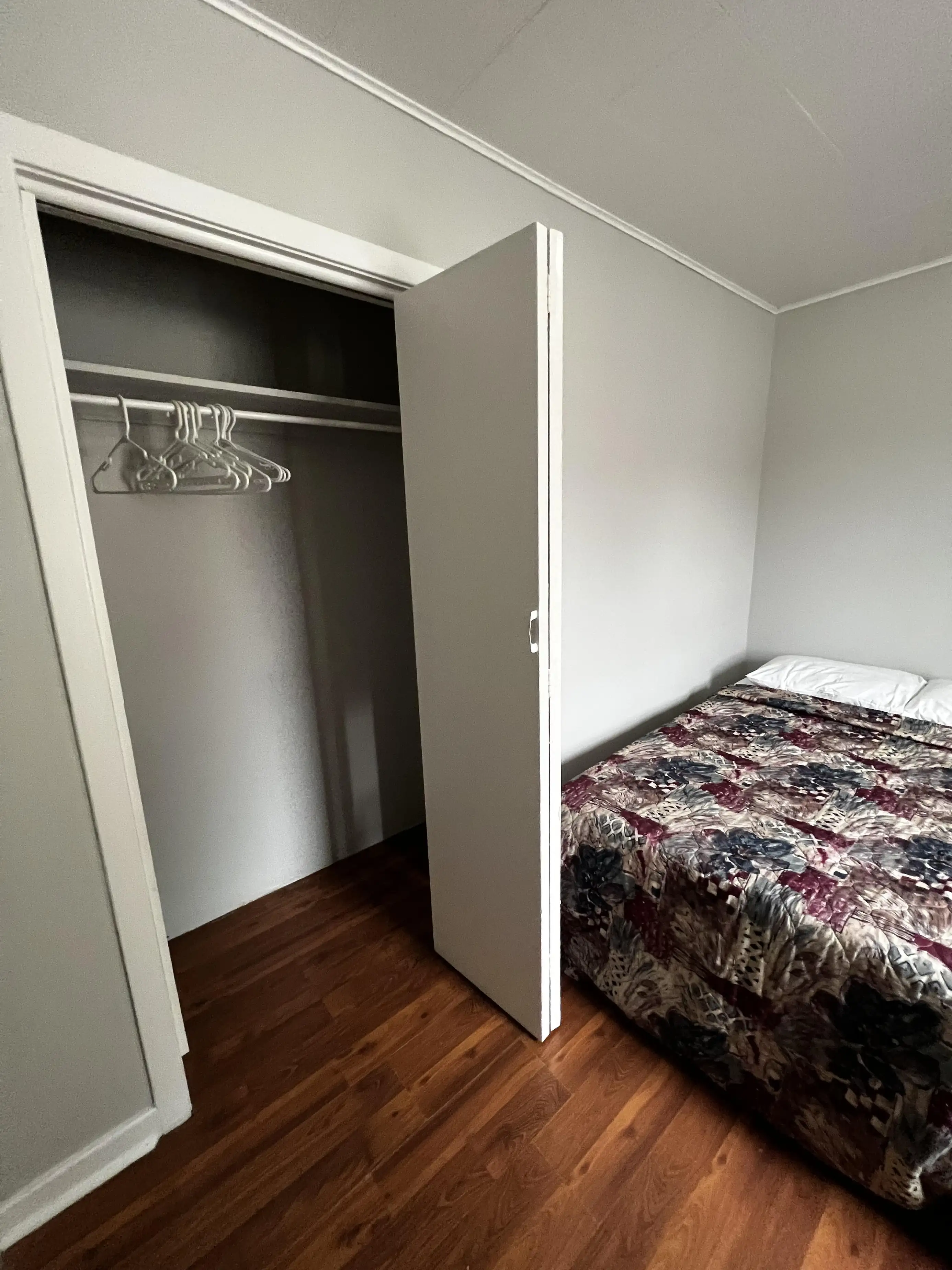 DL B1 - c 16 i028842 preview