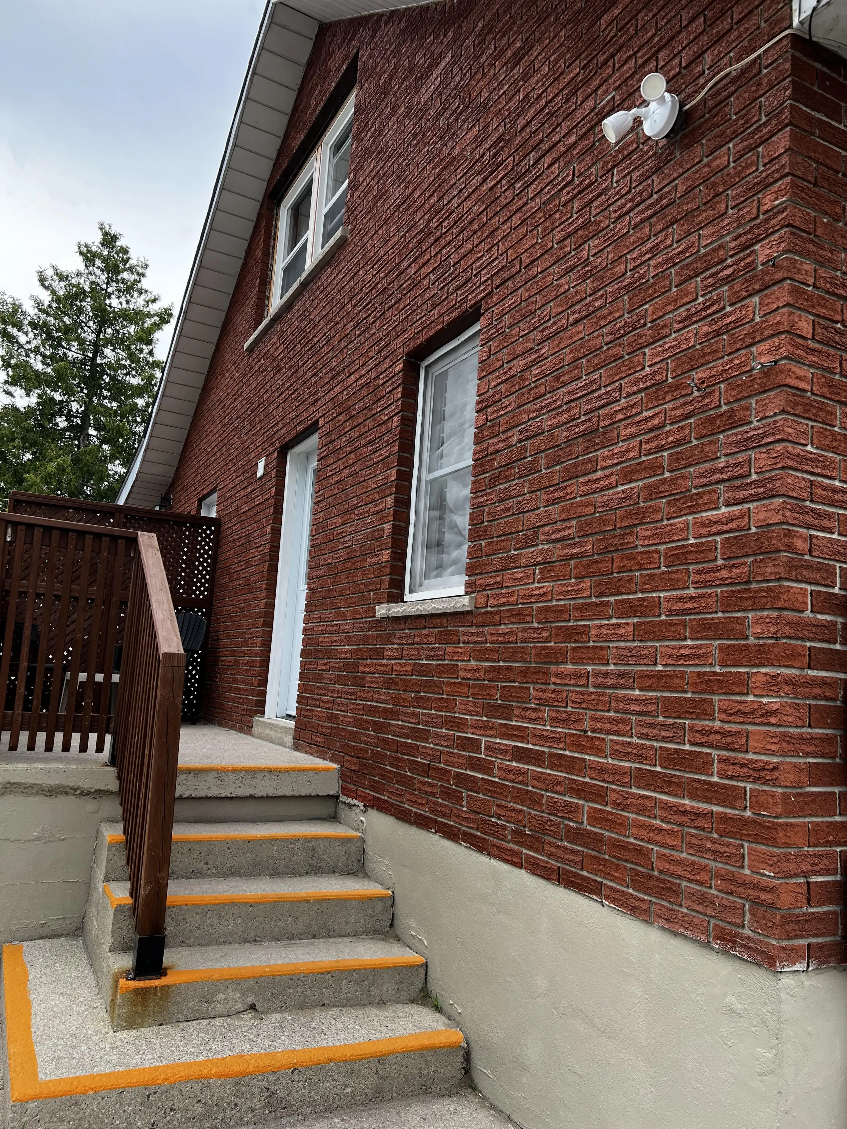 DL B1 - c 16 i051174 preview