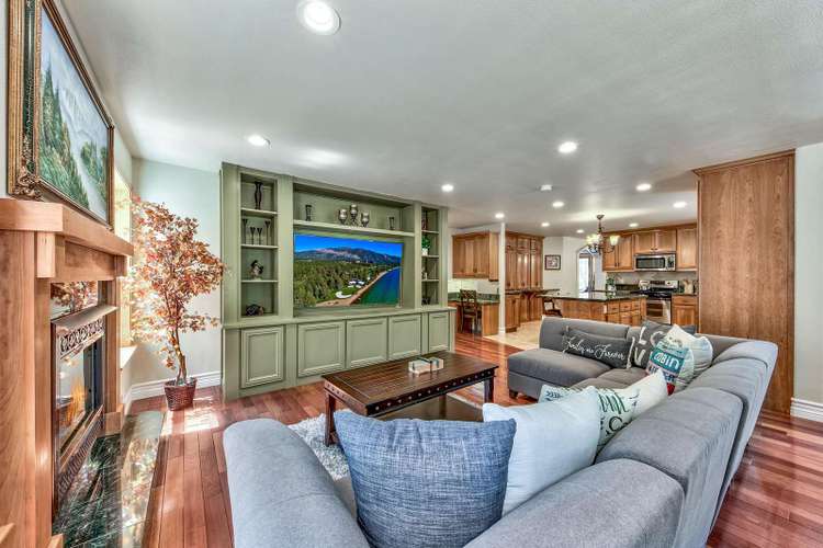 High Meadow Villa – 5BR, 3.5BA, Spa, Billiards Preview 0