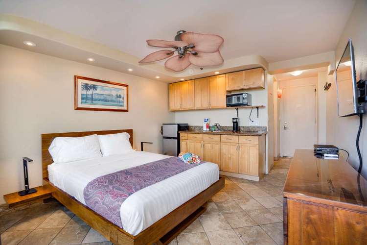 Waikiki Grand Suite 311 Preview 0