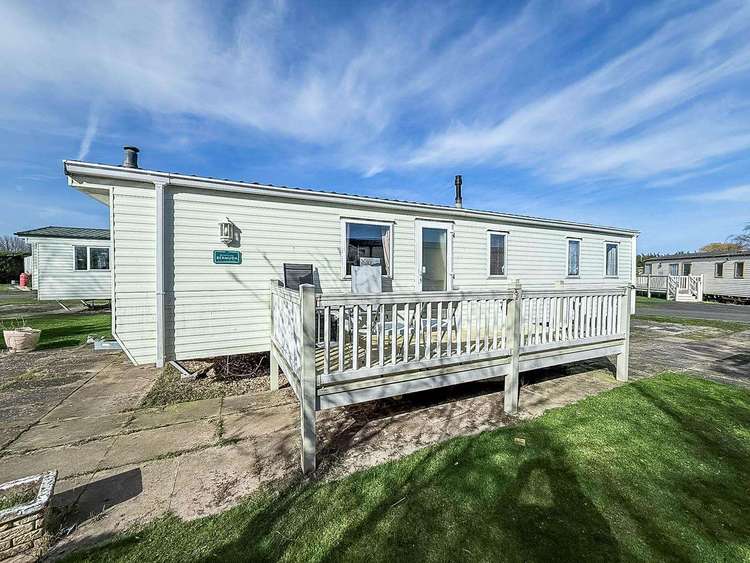 33035M⭐ – Morningside area, 3 bed, 8 berth caravan with decking. Opal rated. Preview 0
