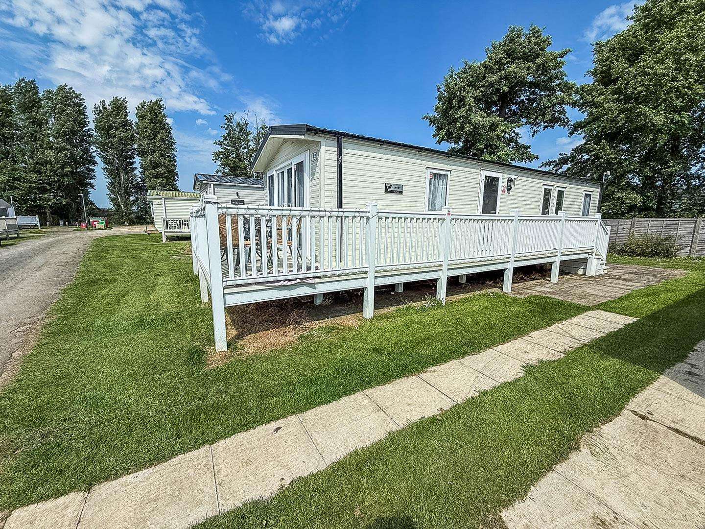 Discover the stunning natural beauty of Norfolk for your 2026 holidays in this 8 berth caravan with decking located on Manor Park Holiday Park. The expansive Norfolk coast offers a unique landscape, perfect for memorable UK getaways. - property