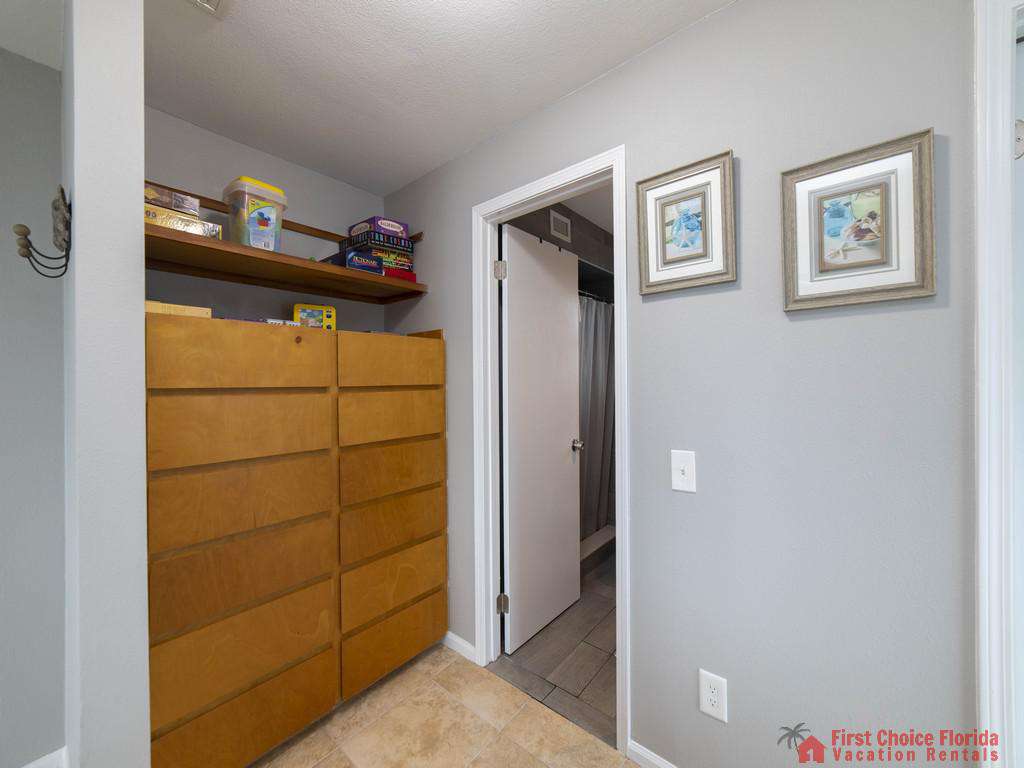 Sea Renity Closet Space