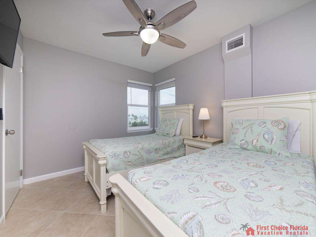 Sea Renity Twin Beds with Fan