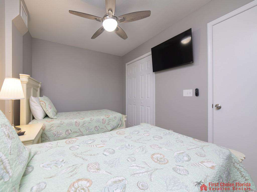 Sea Renity Twin Beds with TV