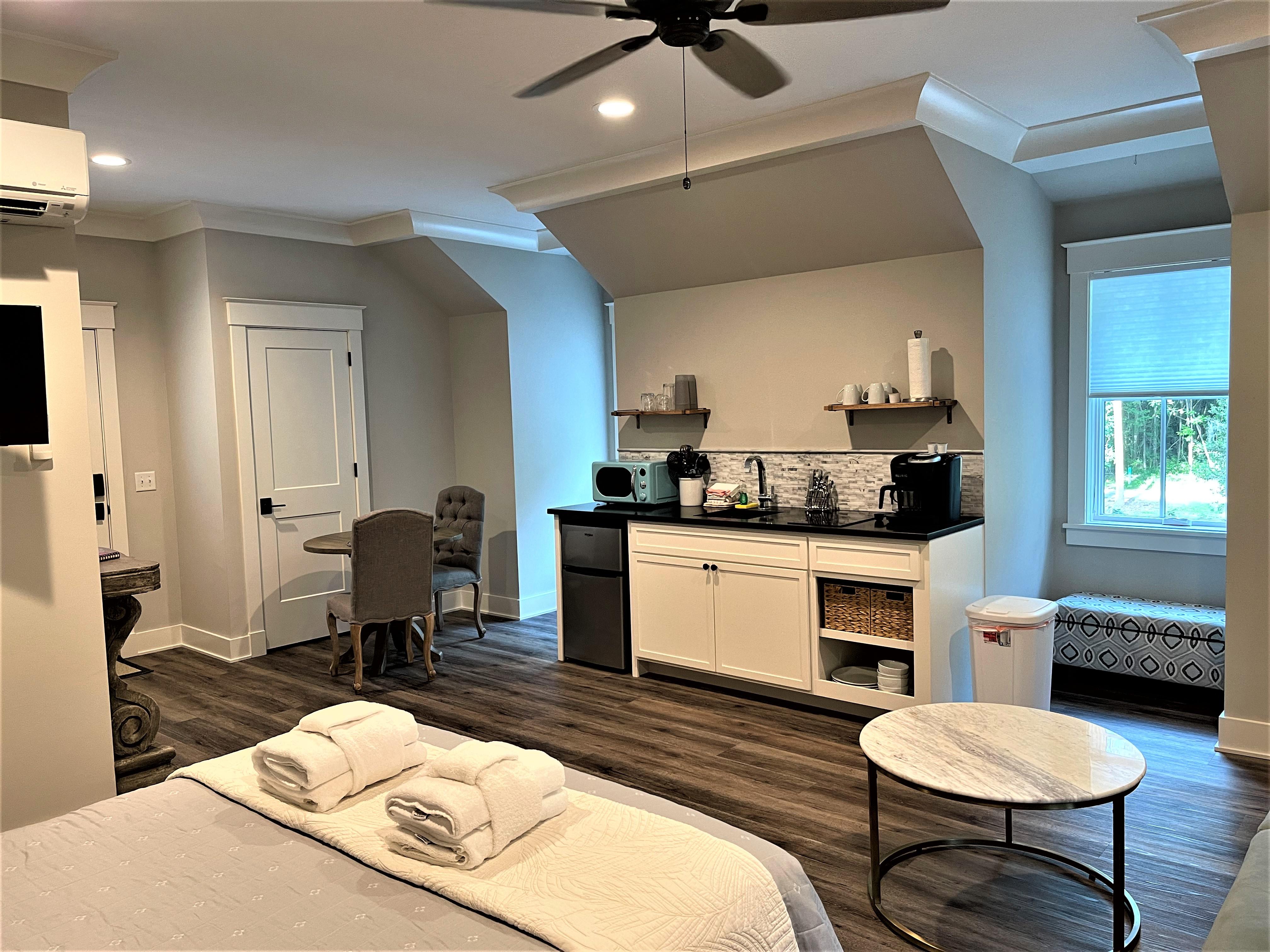 50 Stock Farm Rd Charming Old Town Bluffton Oceanside Properties