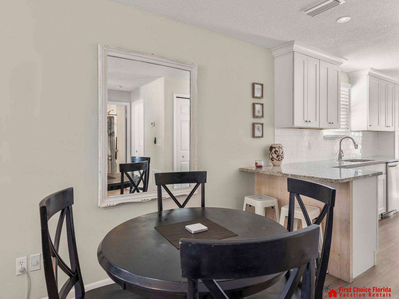 Island Retreat – Unit D Preview 4