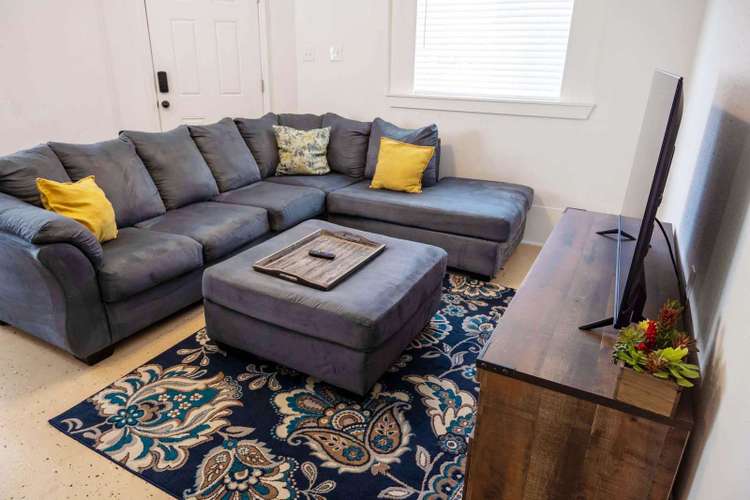 Audubon House Apt. 4: 1bd/1ba Preview 0