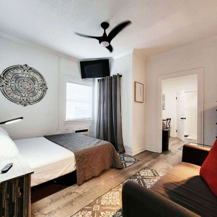 Audubon House Apt. 5 Studio: Crescent Moon Villas Preview 0