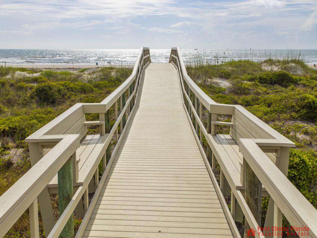 Anastasia Condo - Boardwalk Seating