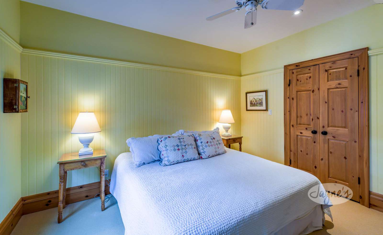 Bedroom 2 - Upper Level