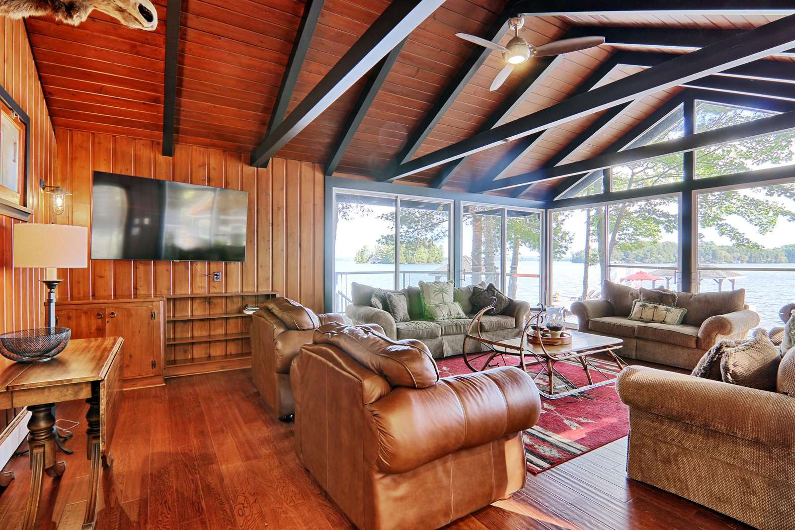 Muskoka room