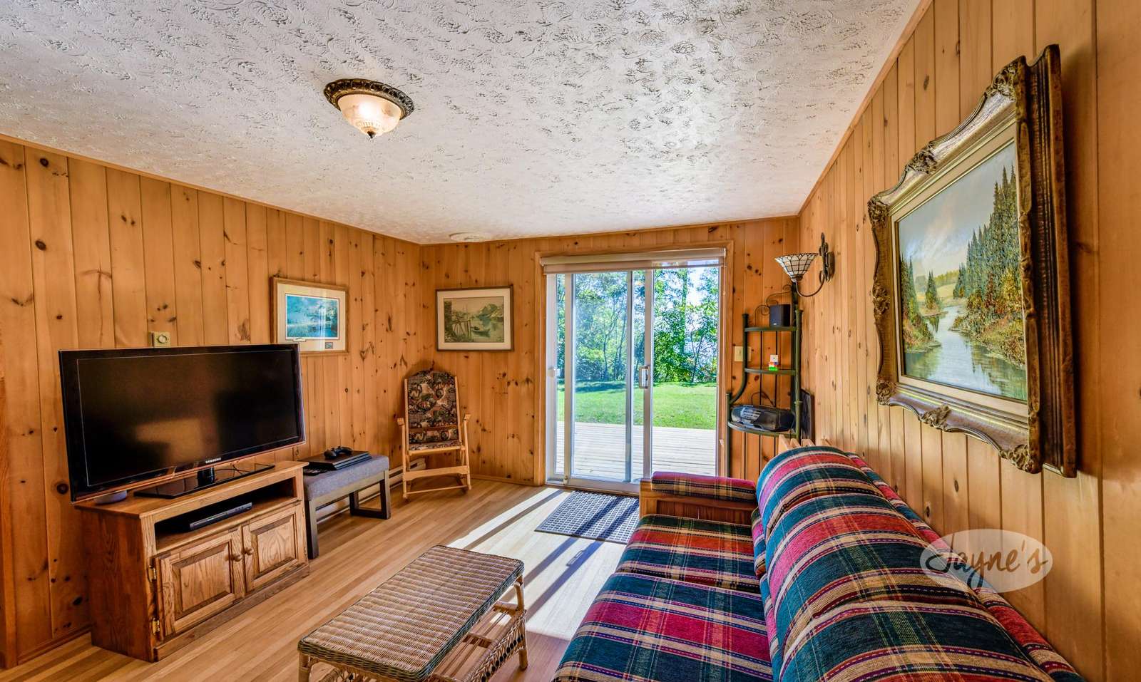 Guest Cottage - Living Area