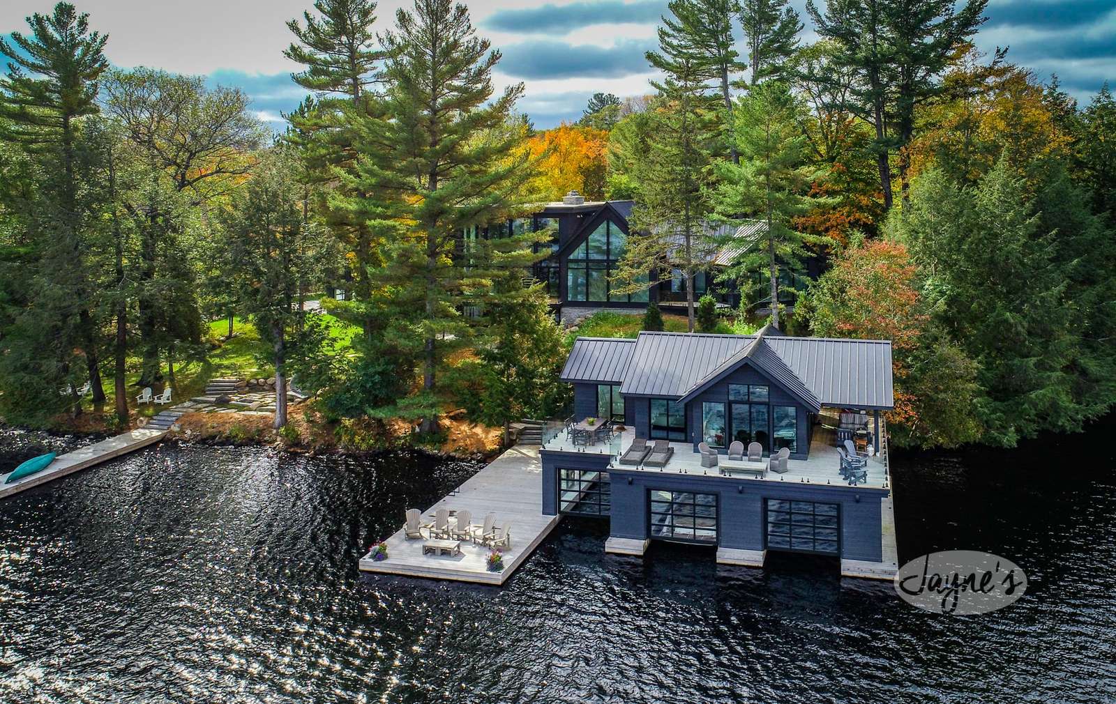 Lighthouse - property