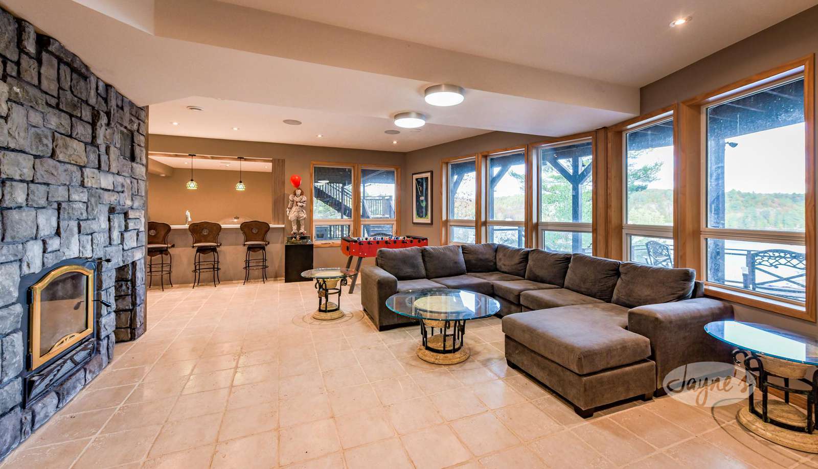 Recreation, Games Room & Fireplace