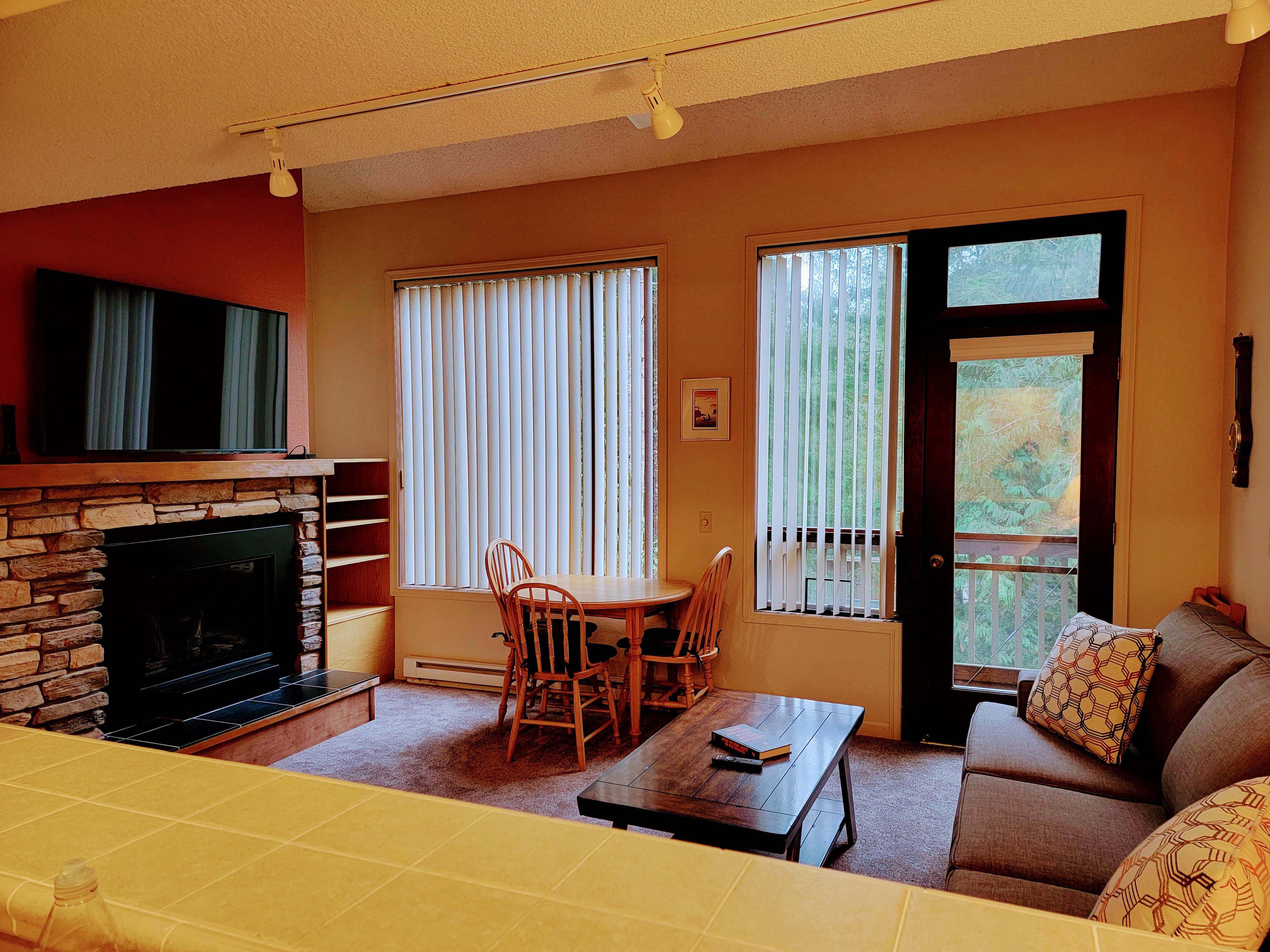 The Black Diamond Condo Mt. Baker Vacation Rentals