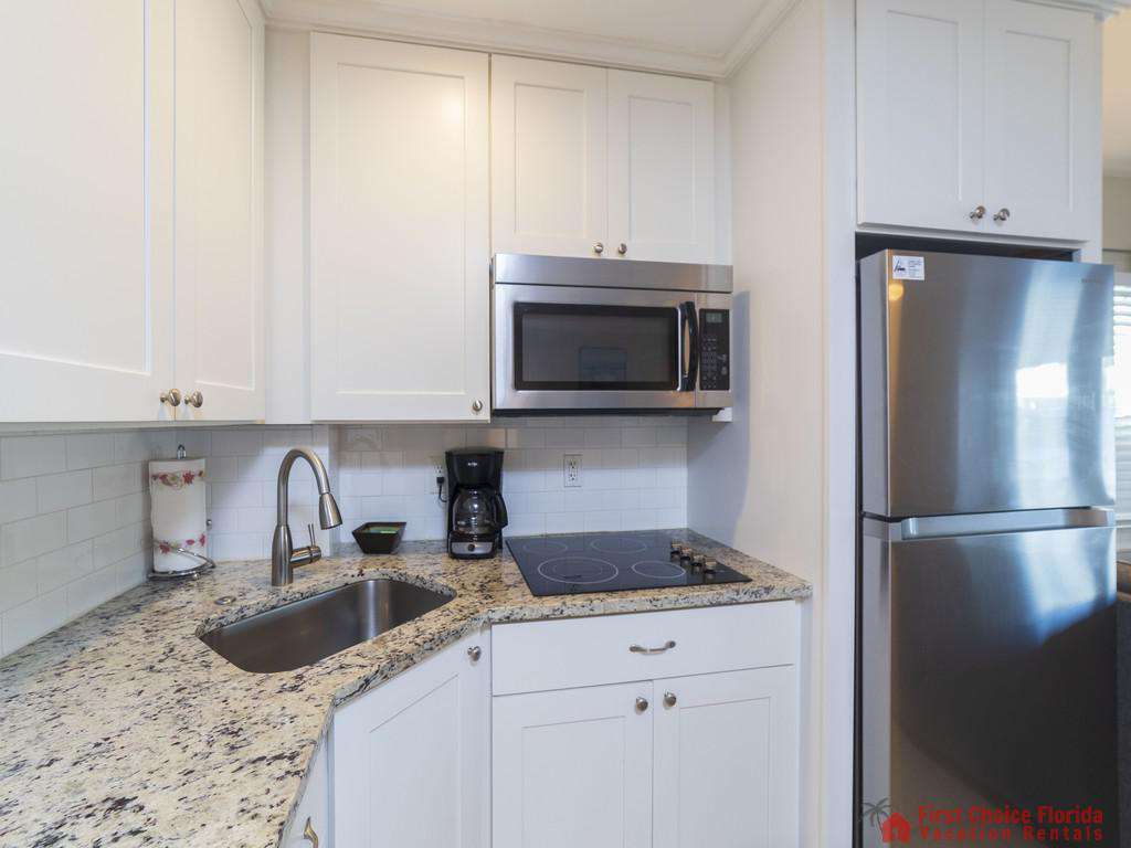 Island Retreat B Studio Kitchen Area