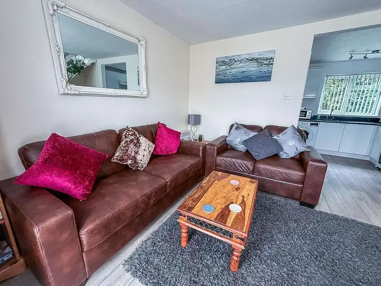 18168B⭐ – Bermuda 3 bed, 7 berth chalet with D/G. Ruby rated. Preview 4