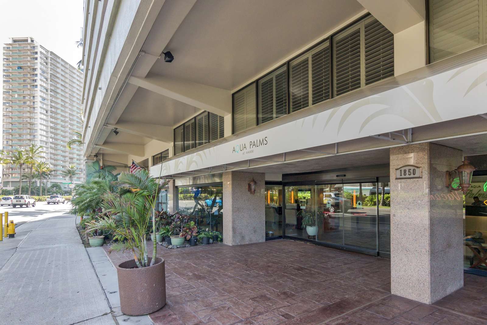 Lobby entrance & IHOP