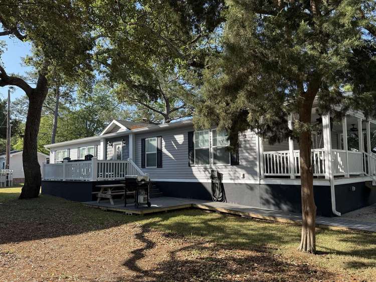 Stunning 4 bedroom Preview 0