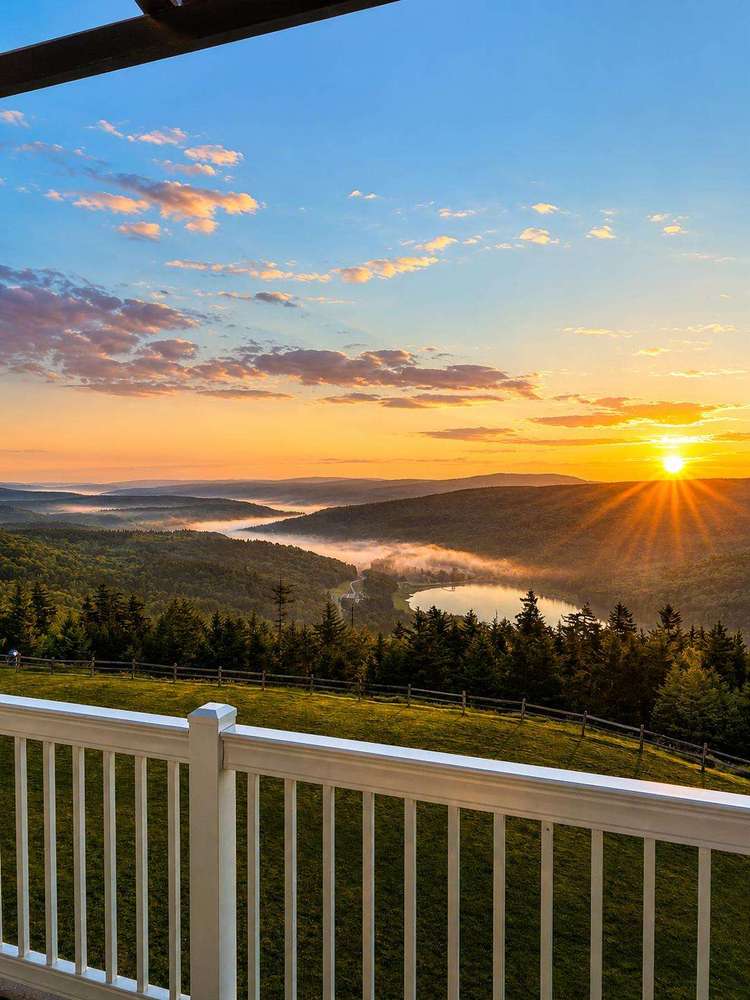 376 Mountain Lodge Preview 0
