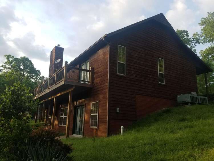 Bonnie & Clydes - 2 LAKEFRONT Homes- Wooded and Private Preview 0